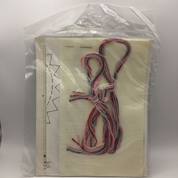 Set of 2 Banar Designs Friends Count Cross Stitch Kits Hearts Warm Forever Bears - Picture 4 of 9